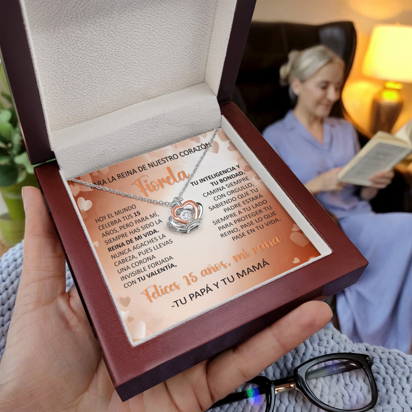 Regalo Collar MIKORA Para La Reina De Nuestro Corazón : Crown Pendant