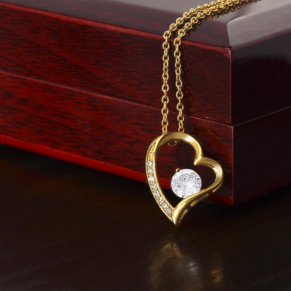 Collar Mikora Forever Love: El Abrazo de una Madre | Regalo para Mamá