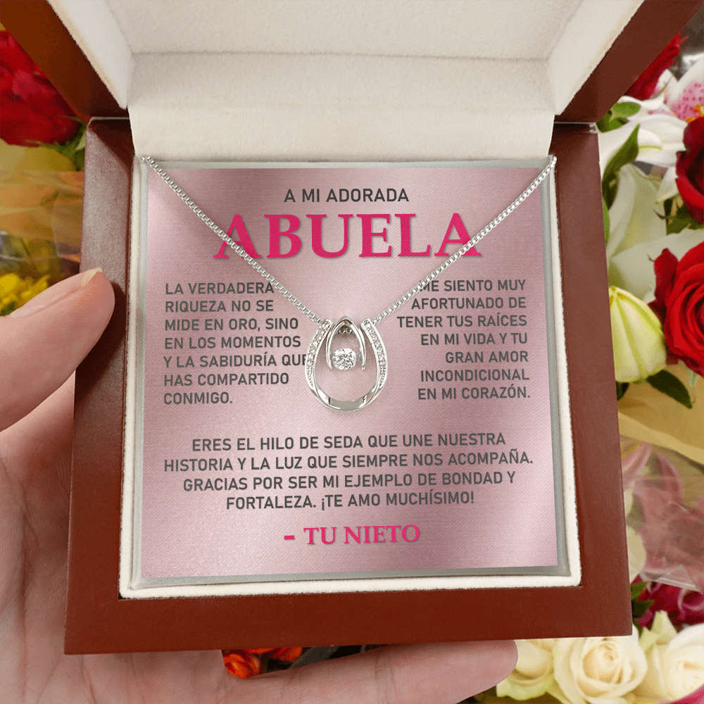 Collar MIKORA Lucky in Love Edición: "Raíces de Amor" – Regalo de Legado para Abuela | Baño de Oro Blanco 14K y Cristal de la Fortuna