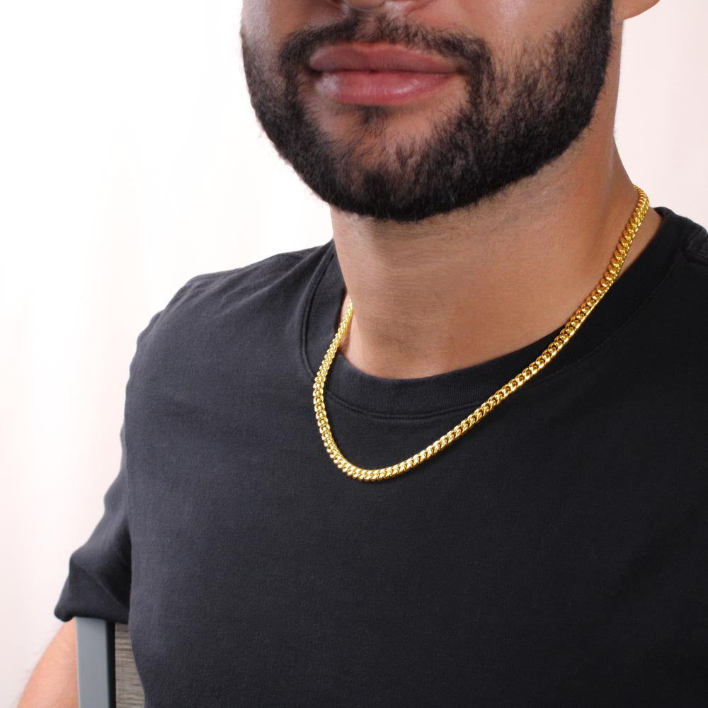 Cuban Link Chain: El Lazo de un Padre | Regalo para Papá