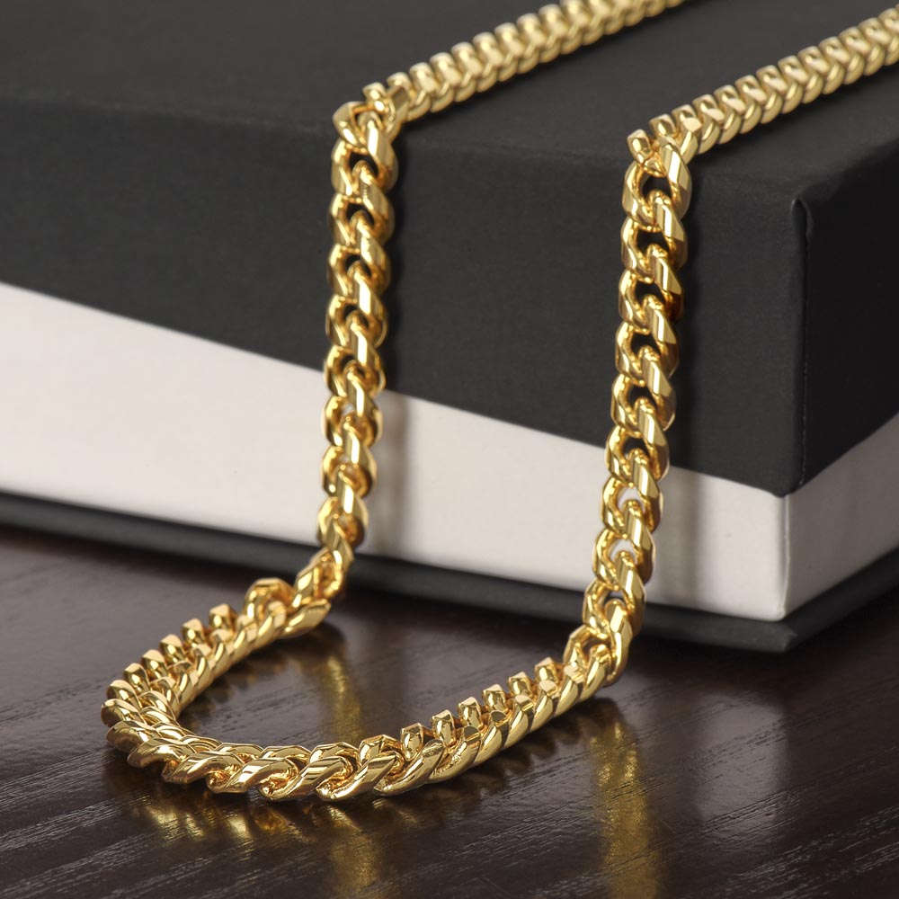 Collar Mikora Cuban Link Chain: Fuerza y Amor Incondicional | De Papá para Hijo