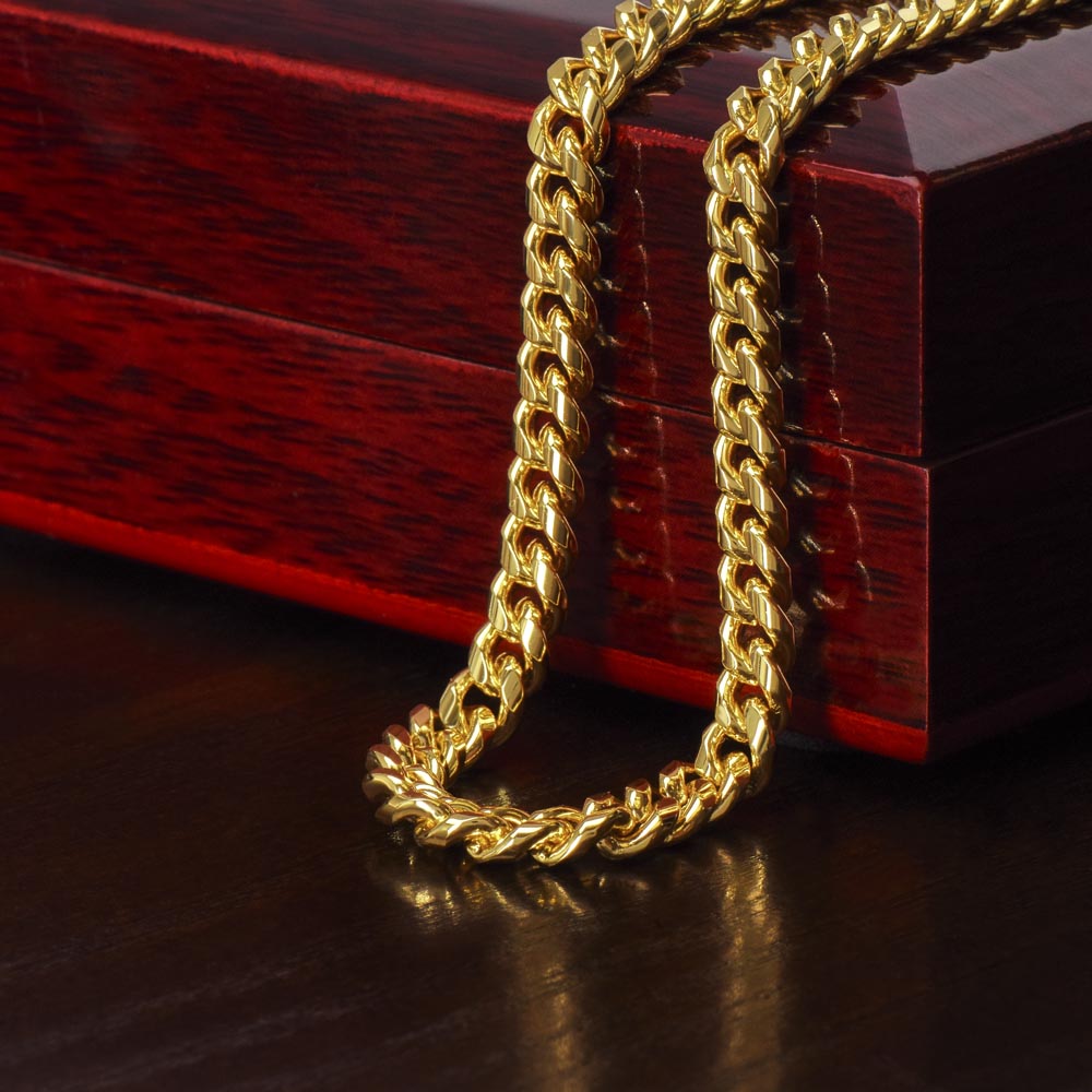 Collar Mikora Cuban Link Chain: Fuerza y Amor Incondicional | De Papá para Hijo