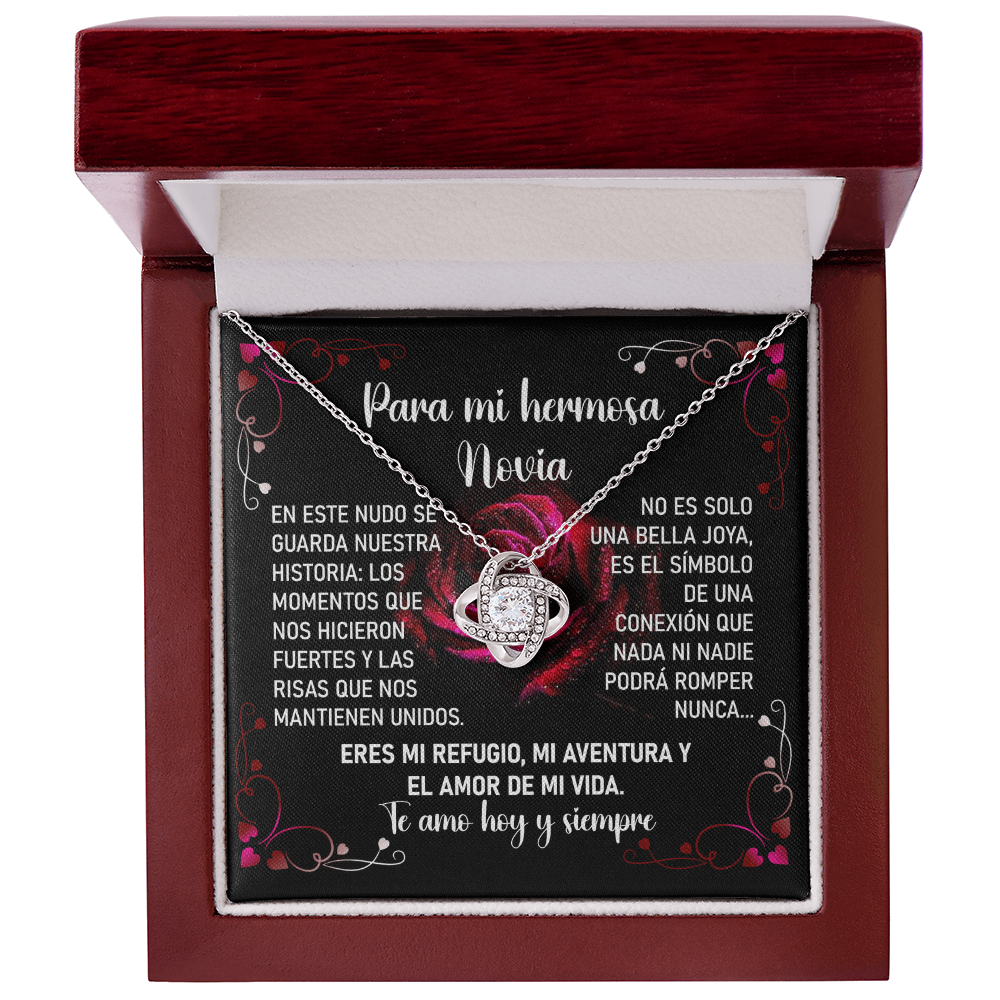 Collar Mikora Love Knot: Edición Vínculo Eterno (Acabado en Oro 14q - 18q)