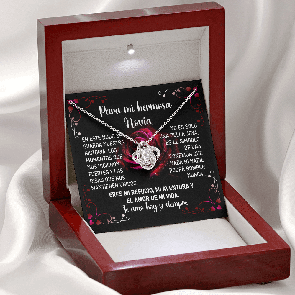 Collar Mikora Love Knot: Edición Vínculo Eterno (Acabado en Oro 14q - 18q)