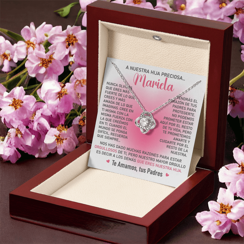 Collar Mikora Love Knot: Edicion "Orgullosos que eres nuestra hija" (Acabado en Oro de 14q - 18q)