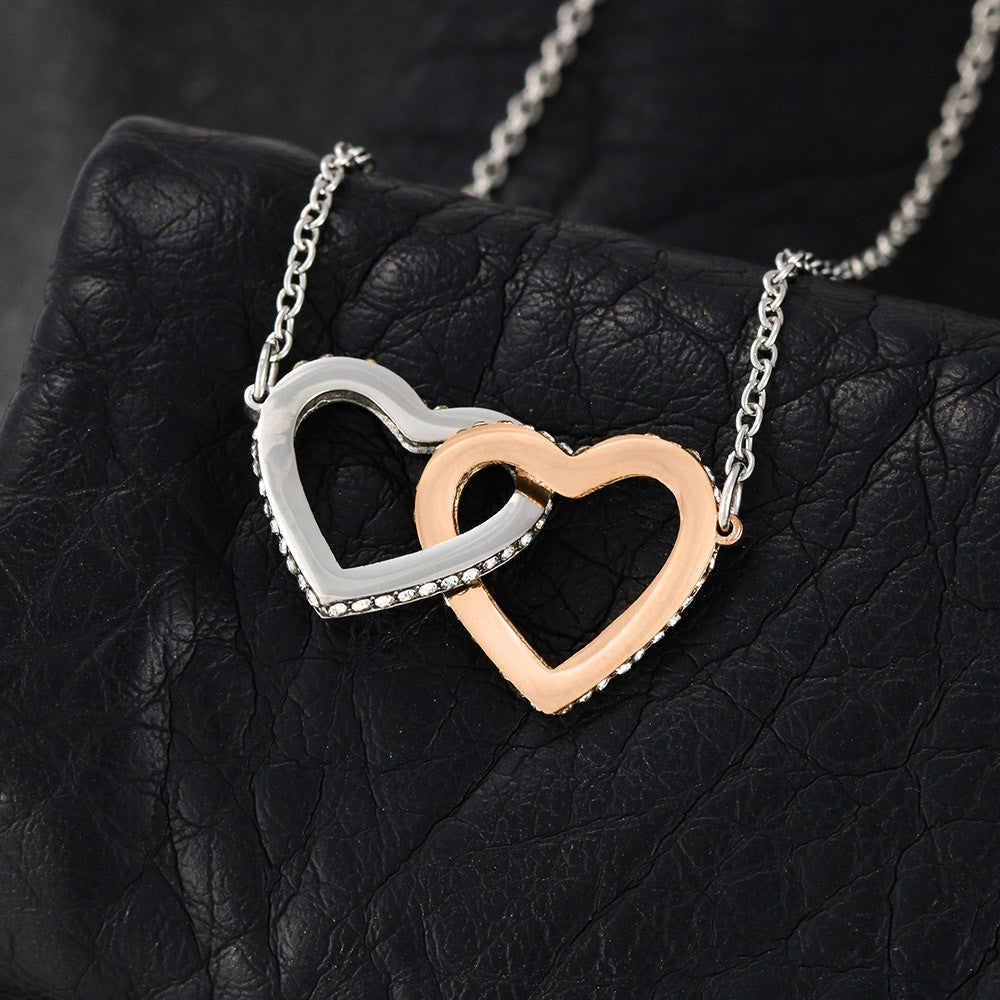 Collar Mikora Interlocking Hearts: "Nunca Olvides  Que Te Amo" (Acabado 14q y Oro Rosa o 18q Oro Amarillo)