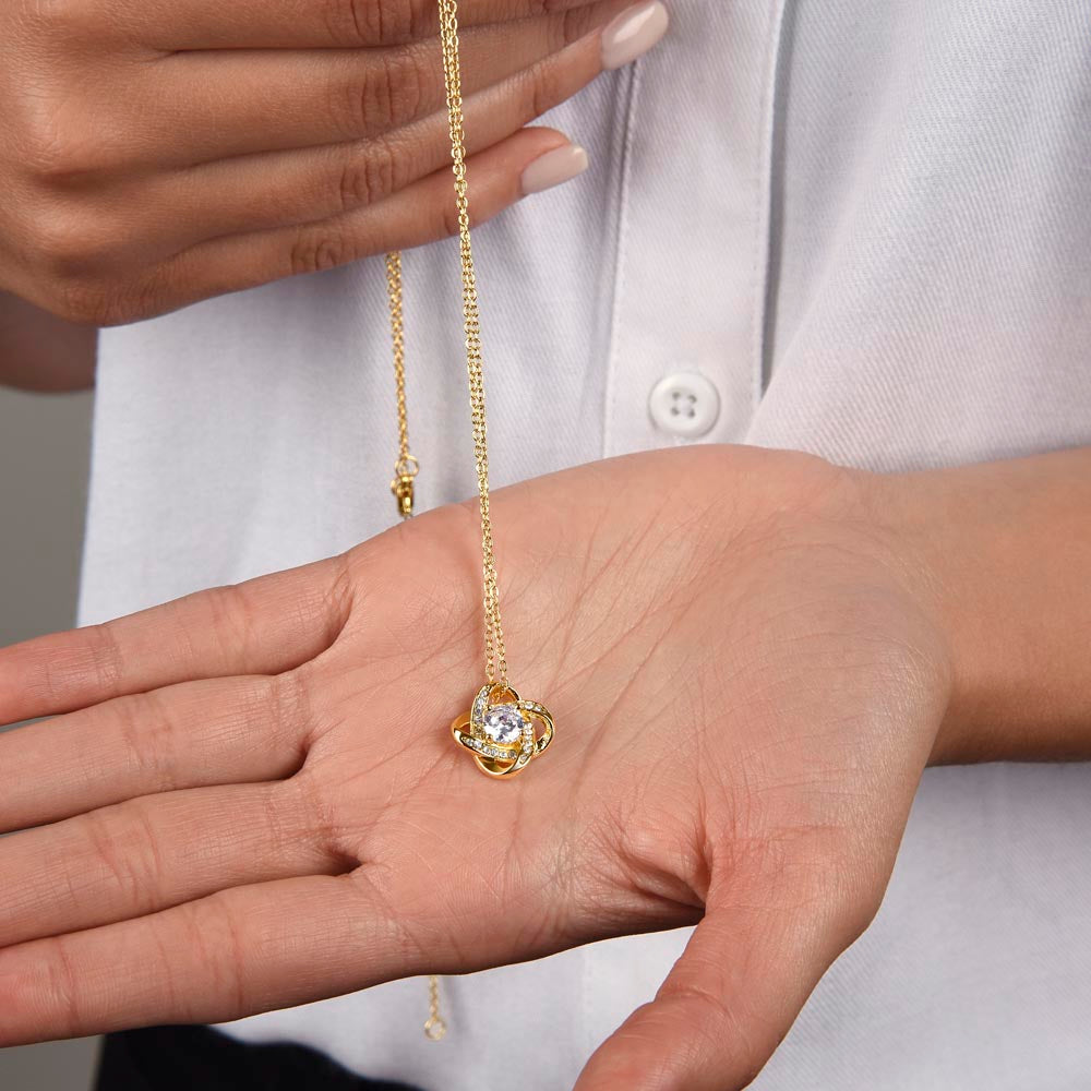 Collar Mikora Love Knot: Nudo de Amor que une corazones