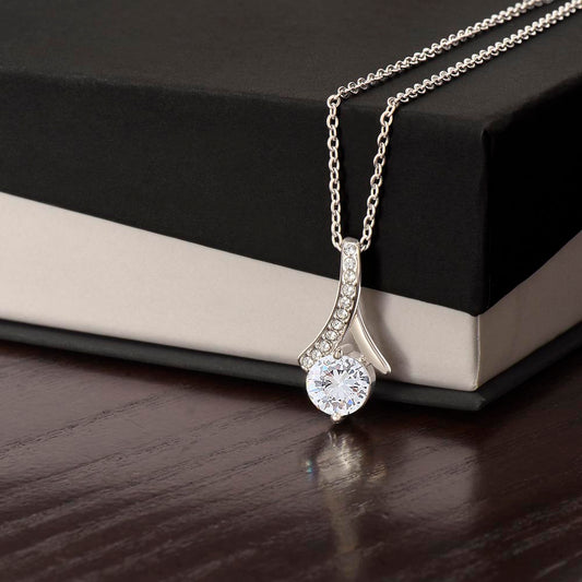 Collar Mikora Alluring Beauty: Para una Belleza Cautivadora