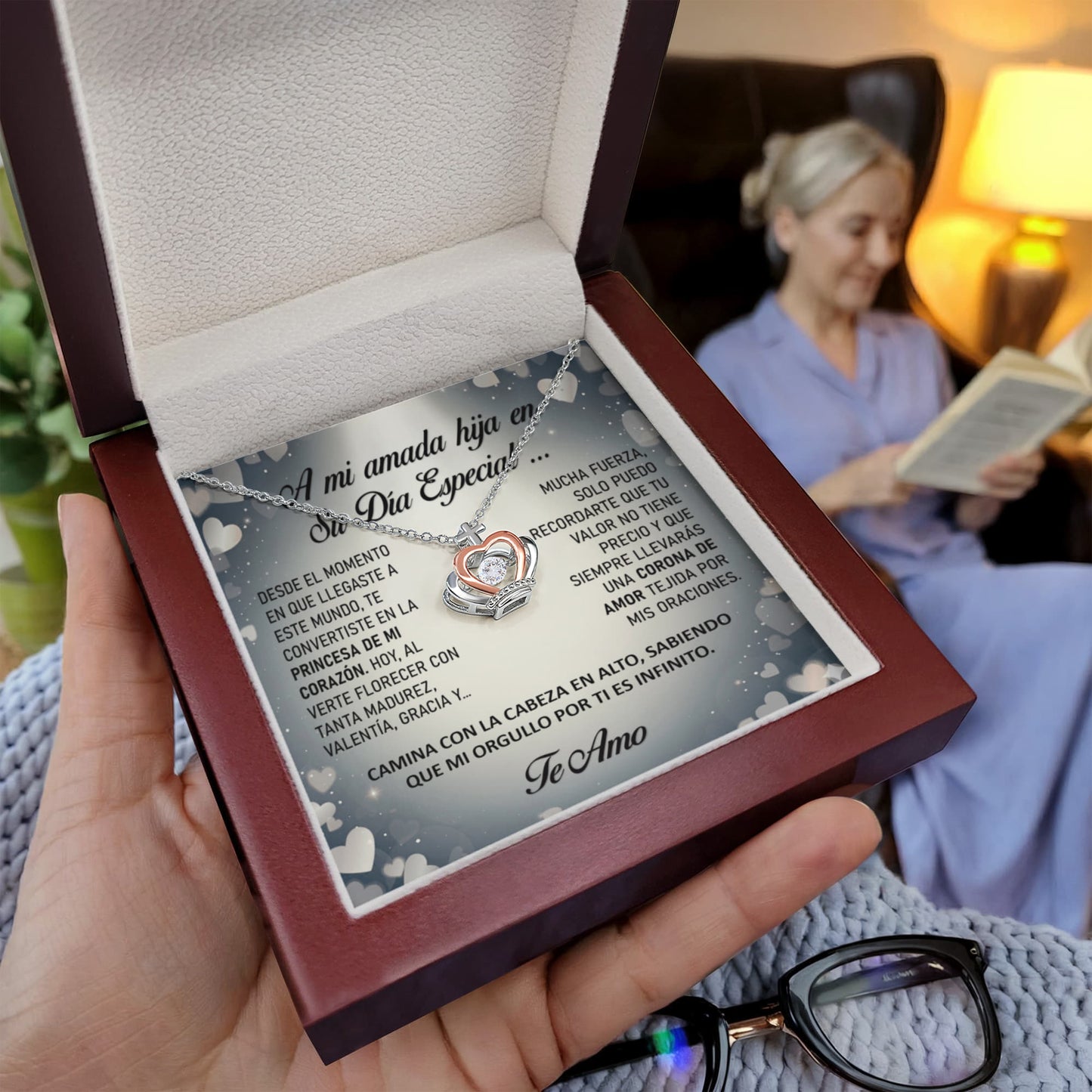 Collar "Realeza de mi Vida" (Corona de Cristal) – Regalo para su Hija