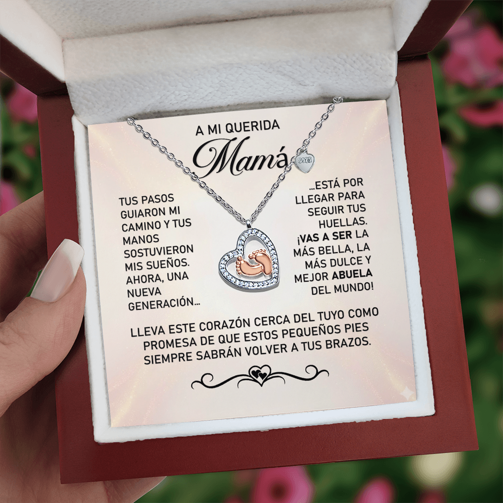 Collar MIKORA Baby Feet Heart Edición:  "Legado de Amor": Plata .925 y Oro Rosa - De Hija a Nueva Abuela